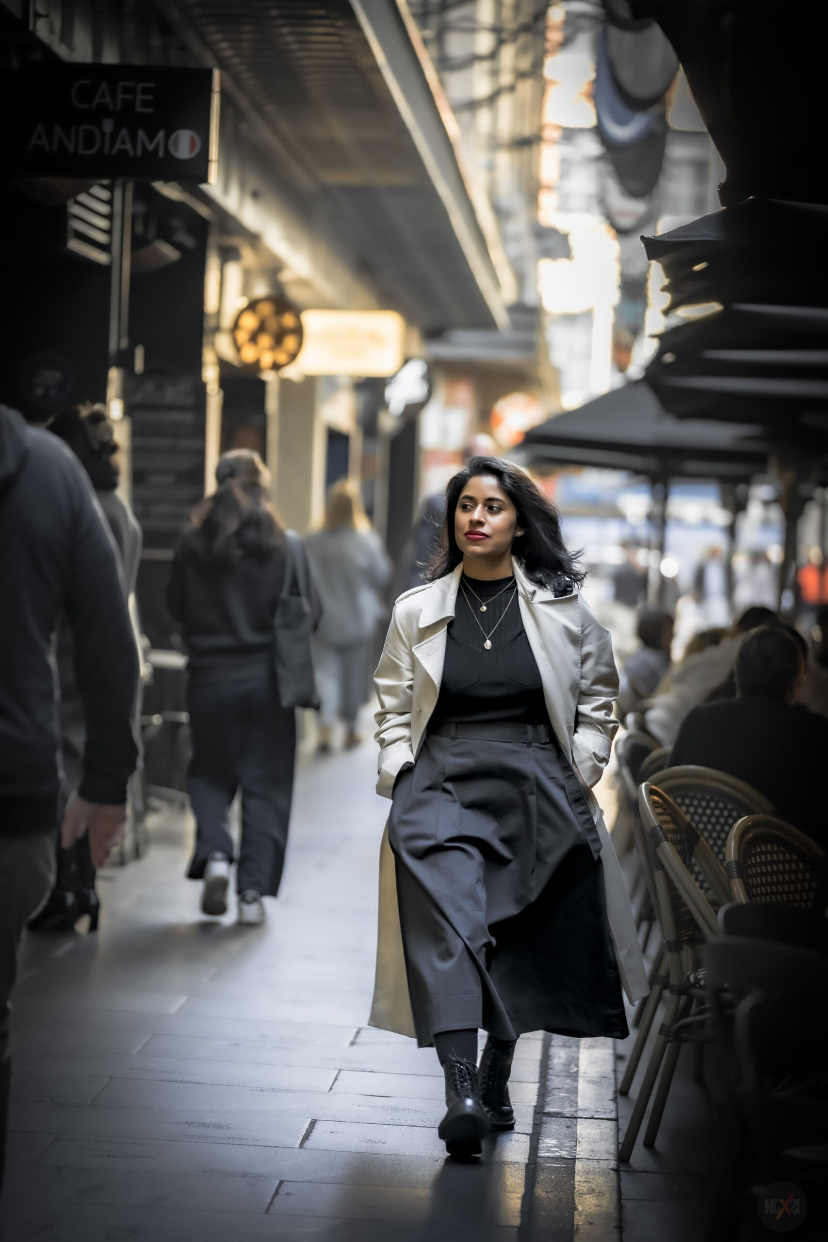 Urban portrait shoot in the heart of Melbourne CBD—where city energy meets contemporary style – Melbourne CBD, Victoria