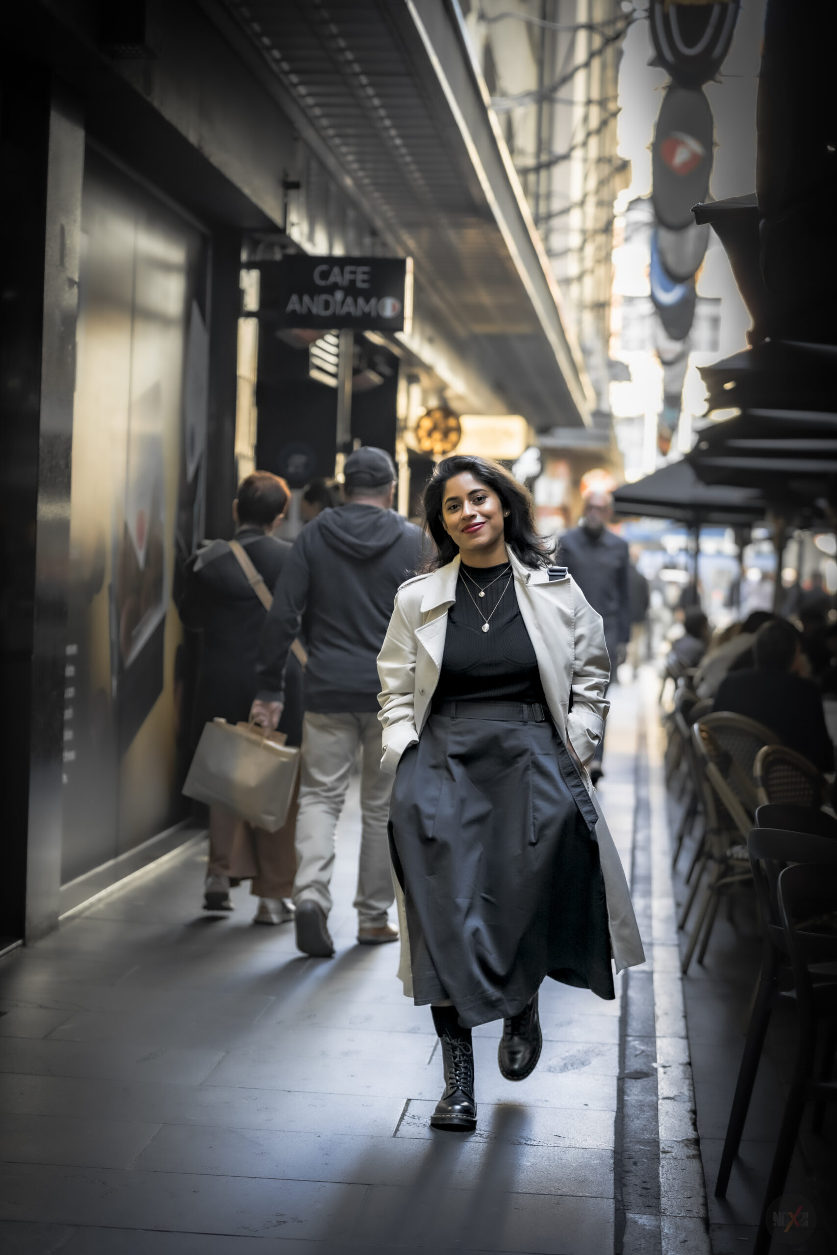 Urban portrait shoot in the heart of Melbourne CBD—where city energy meets contemporary style – Melbourne CBD, Victoria
