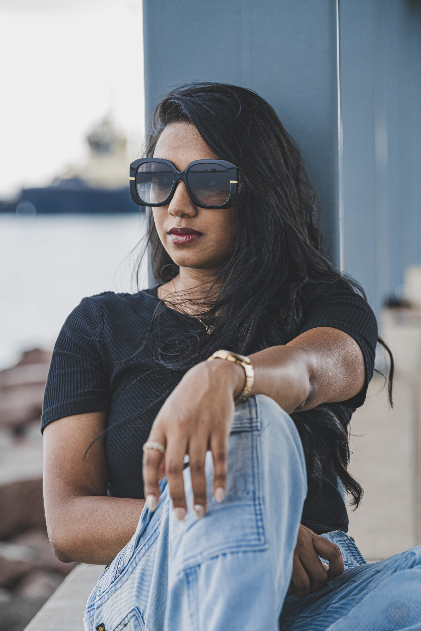 Portrait session at Darwin Waterfront—capturing coastal vibes and relaxed tropical charm. – Waterfront, Darwin